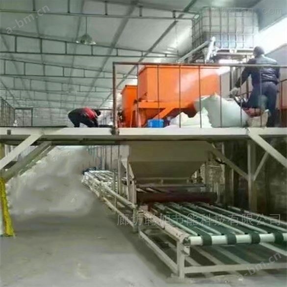 湘潭市塑化微孔保温板设备水泥颗粒板压制型
